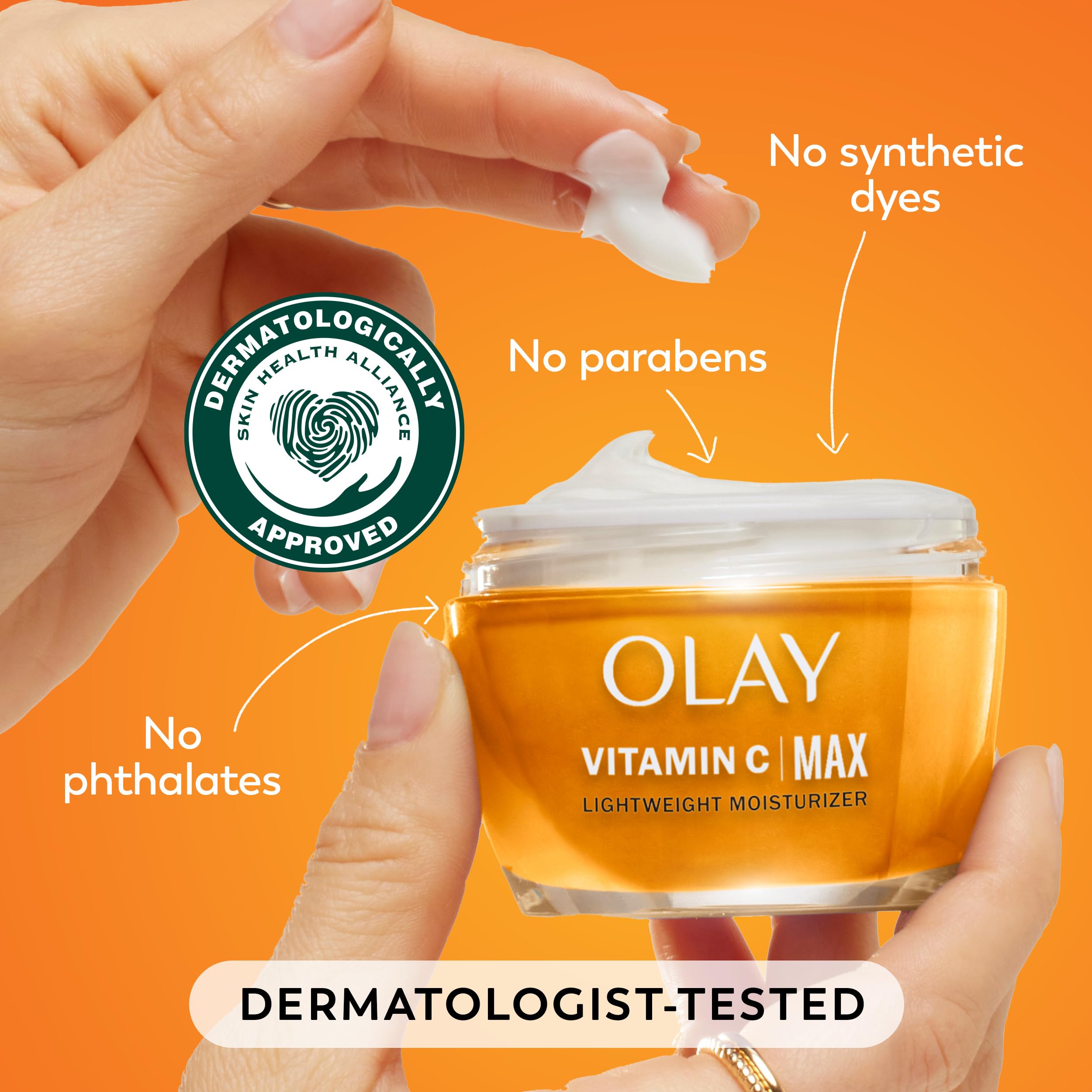 Olay Vitamin C MAX cap detail shows secure closure and premium feel