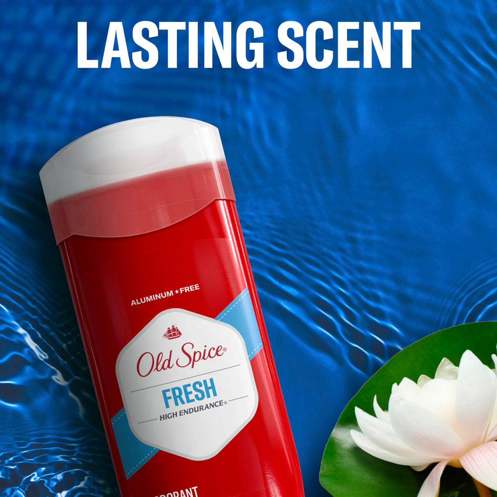 Old Spice desodorante, aroma fresco y etiqueta visible para llevar