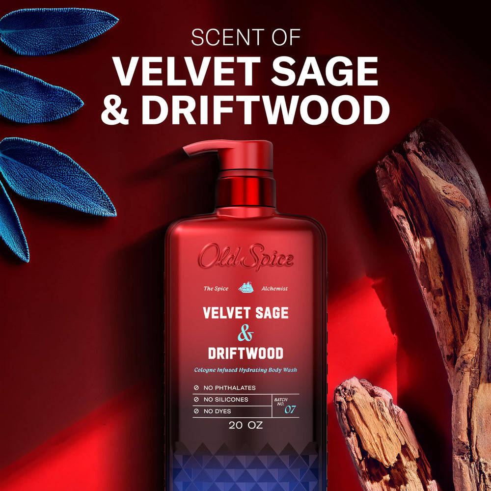 Old Spice Spice Alchemist Velvet Sage Driftwood detalle de la etiqueta frontal.