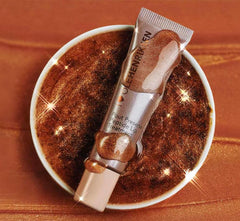 Ole Henriksen Pout Preserve Lip Treatment Creme Brulee Glimmer on lips for a subtle shimmering finish