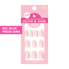 Olive & June 32 uñas en 16 tallas para ajuste perfecto.