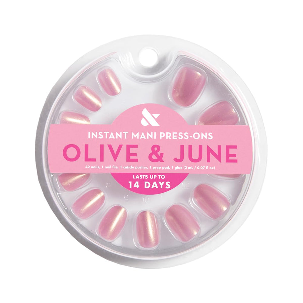 Olive & June Instant Mani: disenos natural look para un acabado realista.