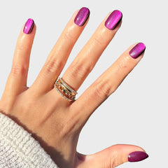Olive & June Instant Mani kit completo para uñas con aspecto natural.