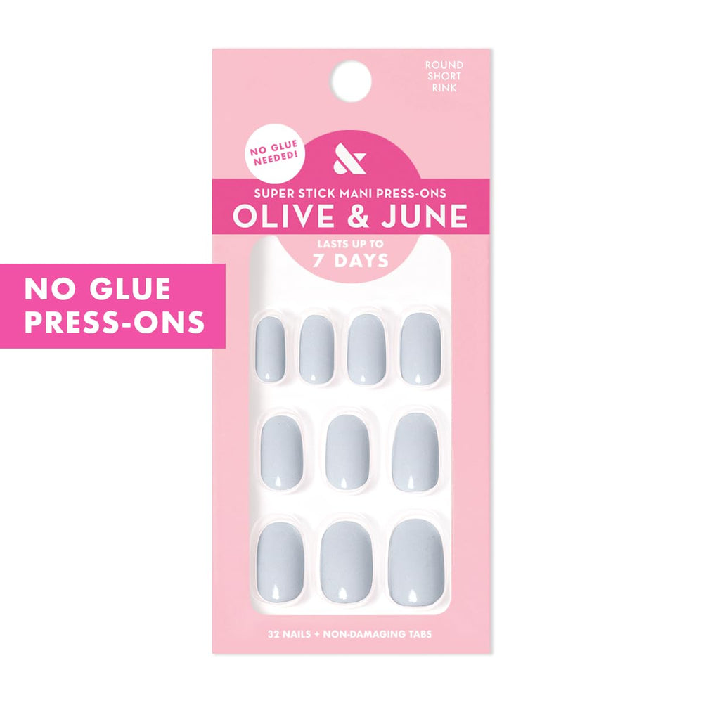 Olive & June Super Stick Mani: 32 uñas para 16 tallas para ajuste perfecto.