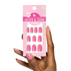 Olive & June Super Stick Mani: uñas 32 piezas para ajuste perfecto y aplicación rápida.