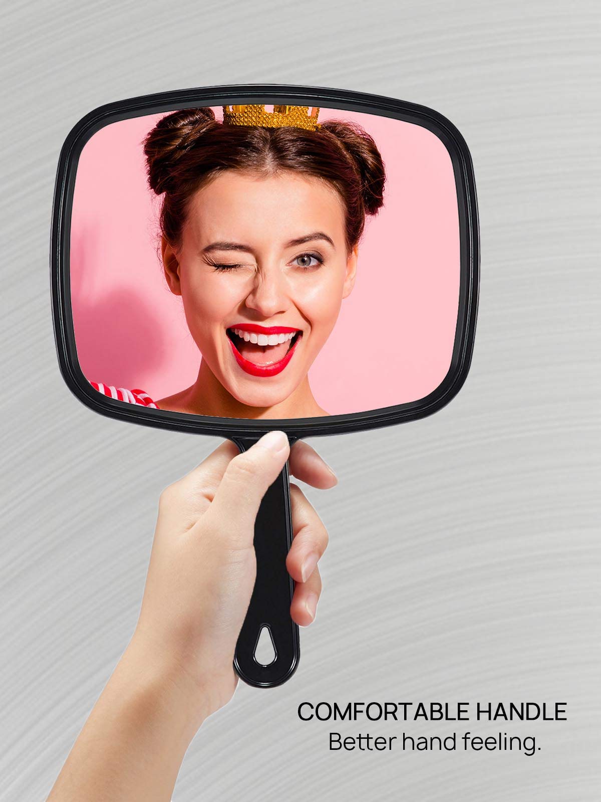 OMIRO anti-skid grip provides a secure, comfortable hold during makeup.