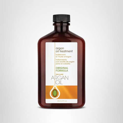 One 'N Only rutina diaria para cabello brillante.