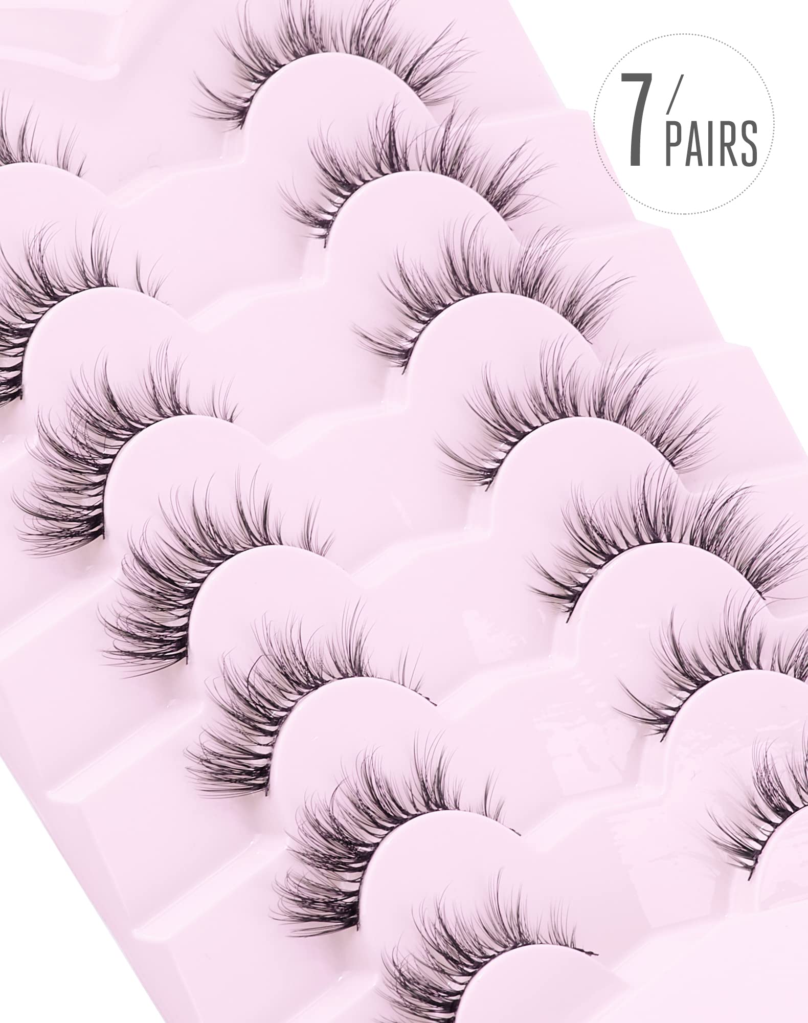 Onlyall almond eye shape-fit lashes close-up demonstrating comfortable alignment
