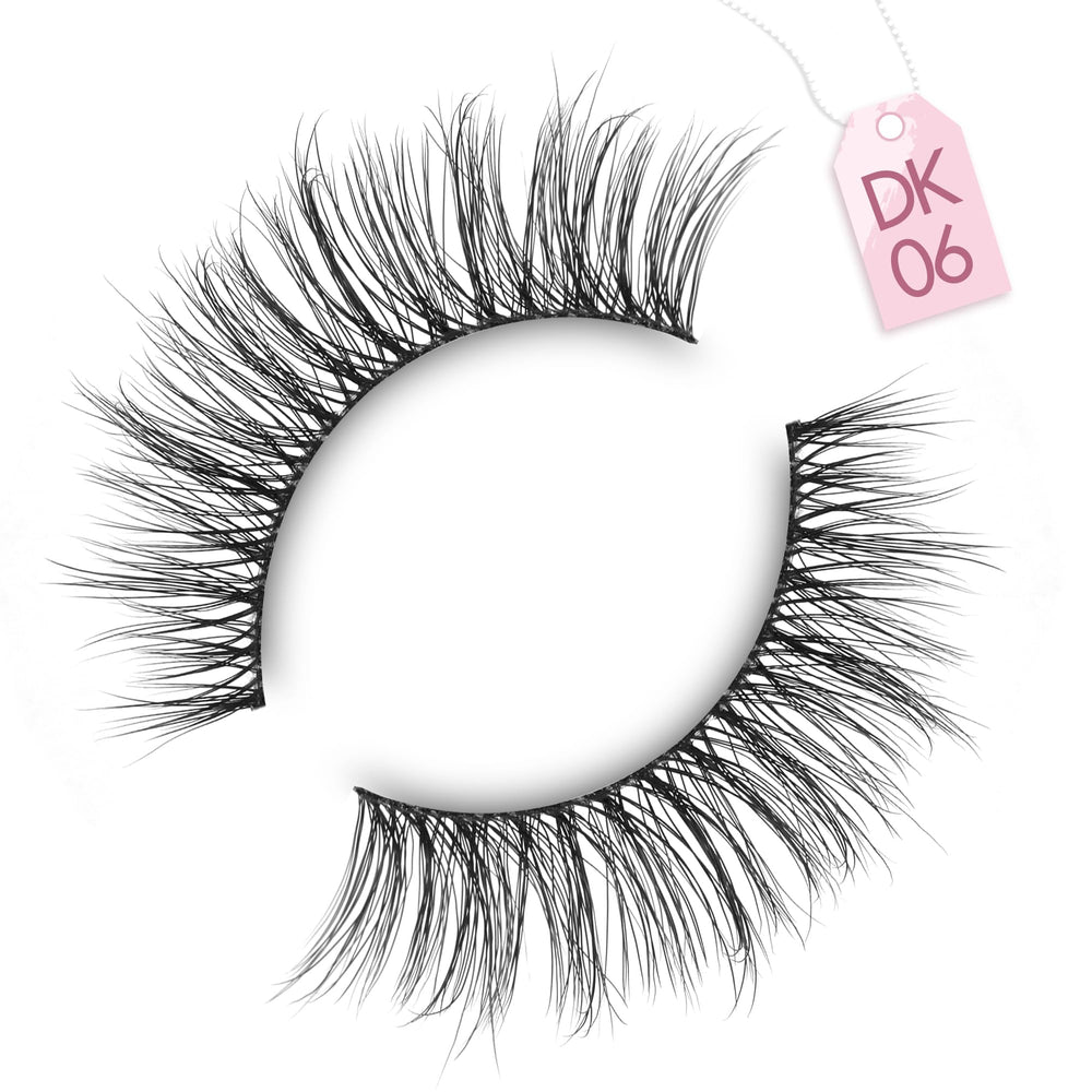 Onlyall Natural Lashes On-model image shows natural look in real use.