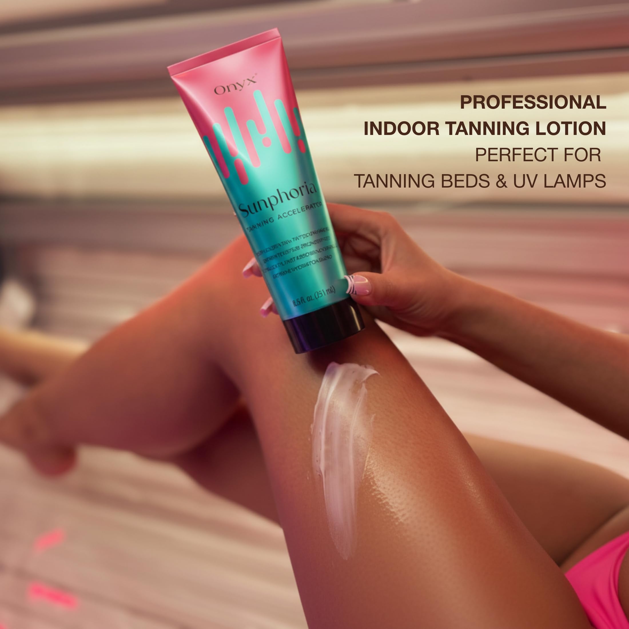 Onyx Sunphoria hydrating blend with avocado and coconut oils enhances skin nourishment.