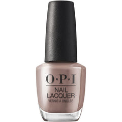 OPI Bonfire Serenade botella con tono crema oscuro para elegancia nocturna.