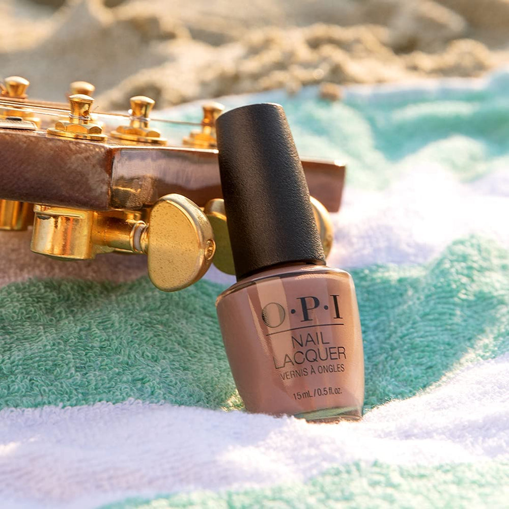 OPI Bonfire Serenade resistencia a astillas para uso diario.