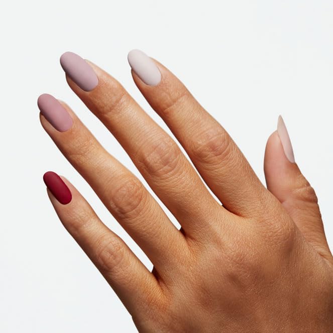 OPI capa superior mate, brocha ancha profesional para cobertura uniforme.