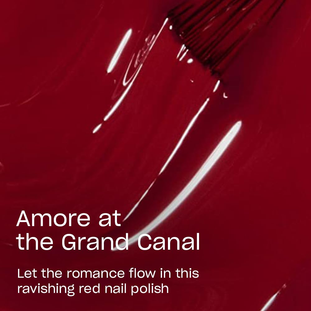 OPI Amore Grand Canal, esmalte rojo intenso, brillo alto para uñas destacadas.