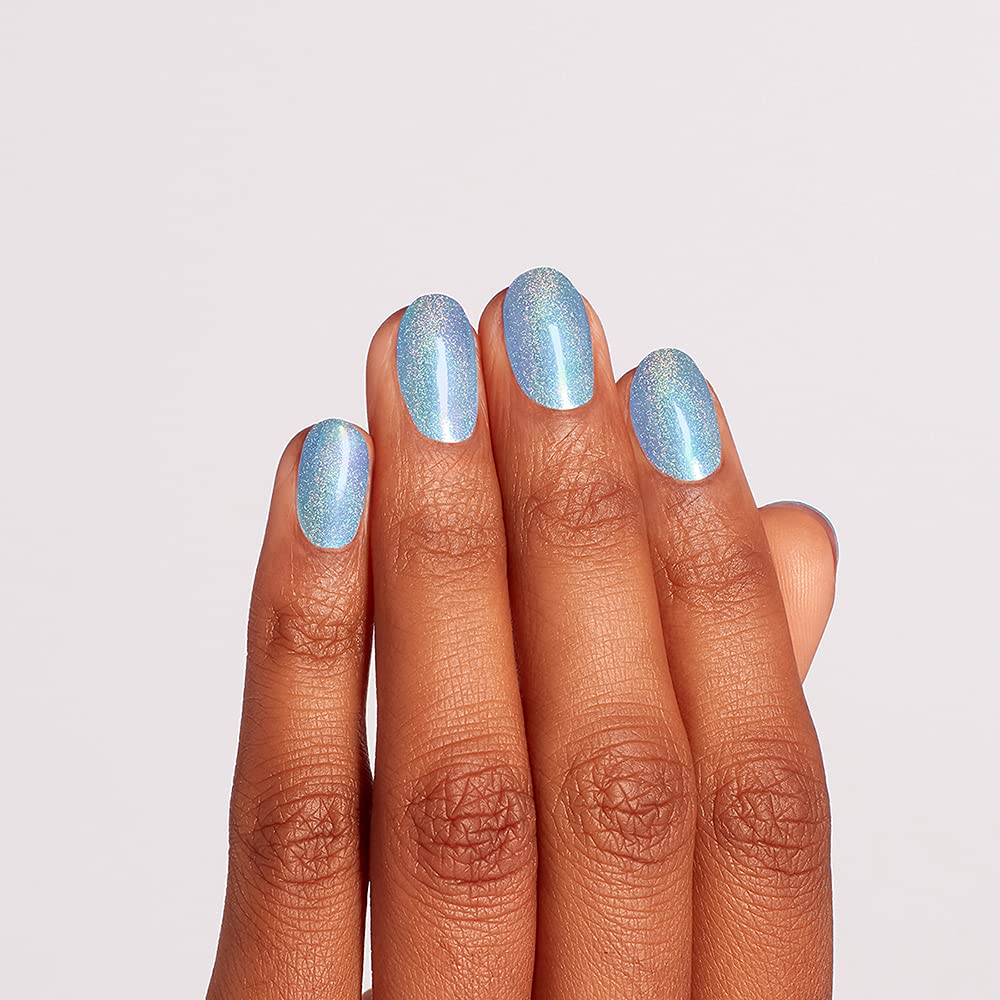 OPI Angels Flight to Starry Nights: primer plano de brocha amplia para cobertura suave.