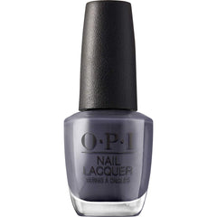 OPI Less is Norse en botella, color azul oscuro cremoso de cobertura uniforme.