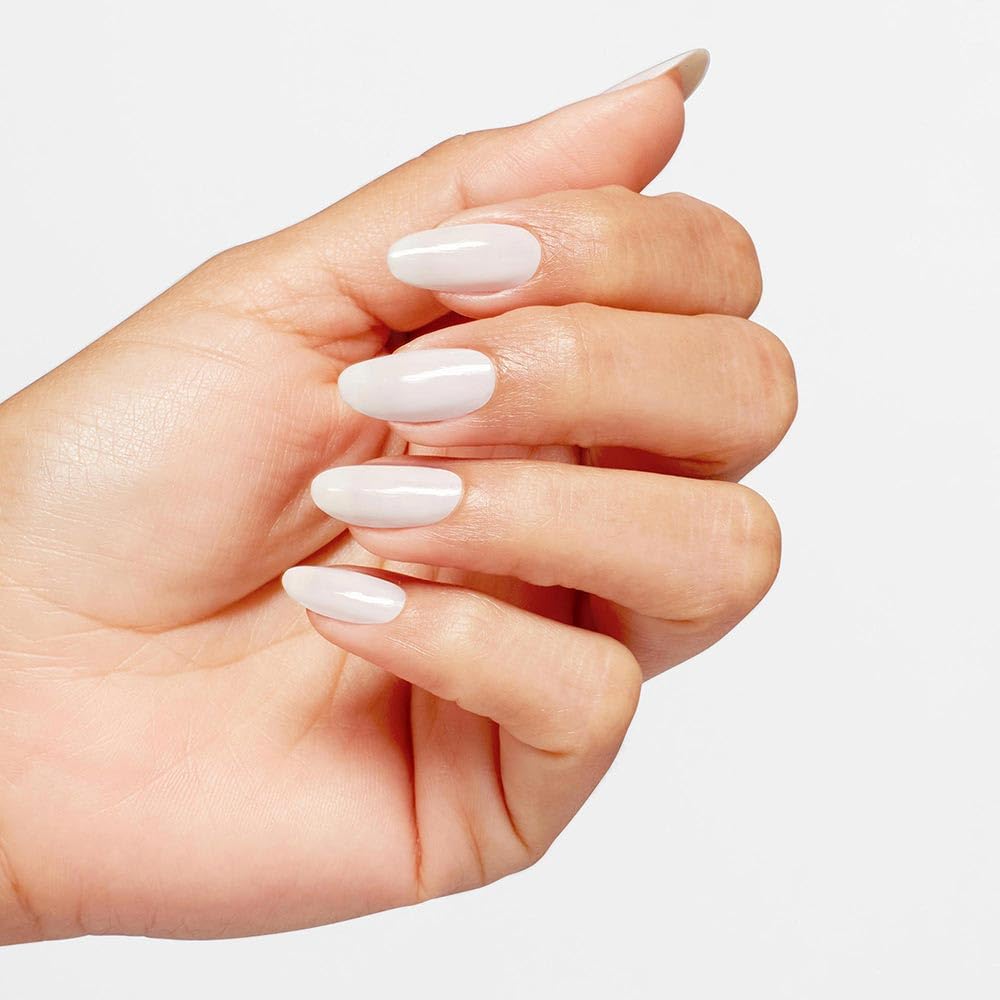 OPI Funny Bunny: duración de hasta 7 días con brillo intenso.