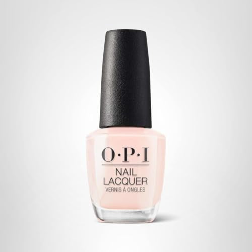OPI Bubble Bath ofrece resistencia a astillado para uso diario
