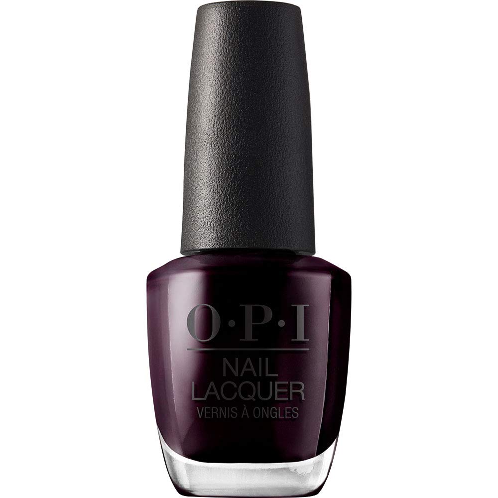 OPI uñas chutney cereza negra, acabado intenso y duradero para looks nocturnos.