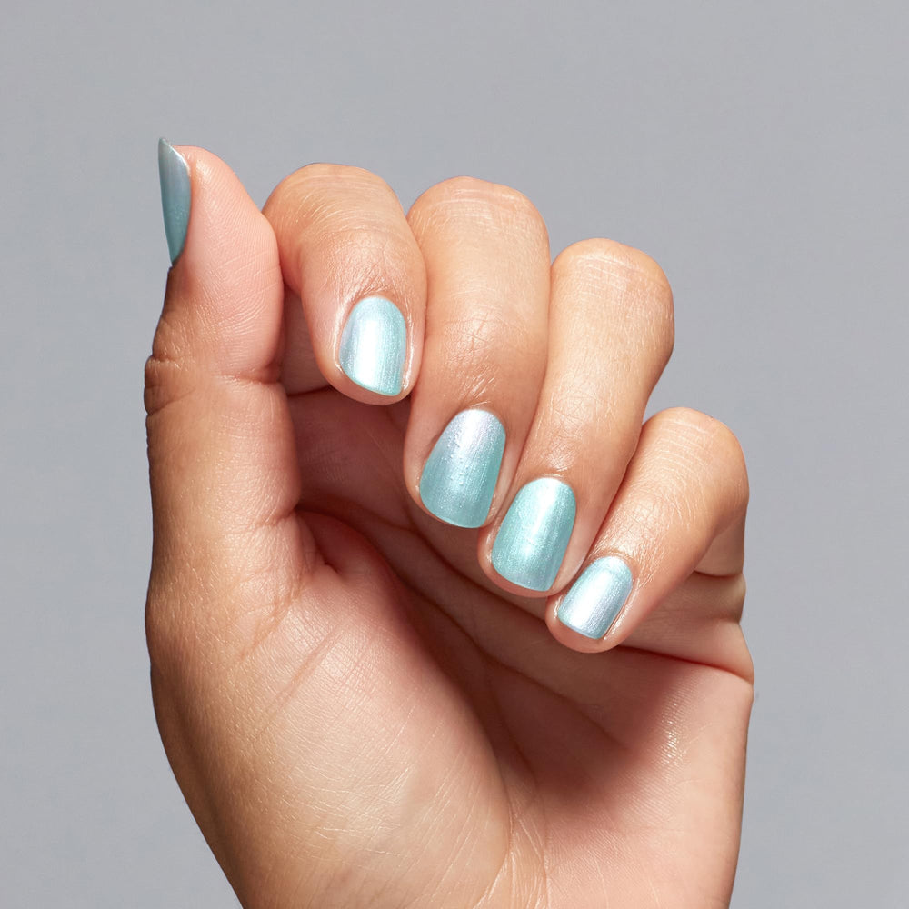 OPI Pisces the Future, acabado de alto brillo que realza el color perlado