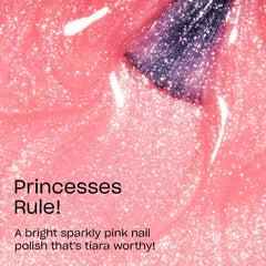 OPI Princesses Rule! aplicación con brocha ancha para cobertura suave.