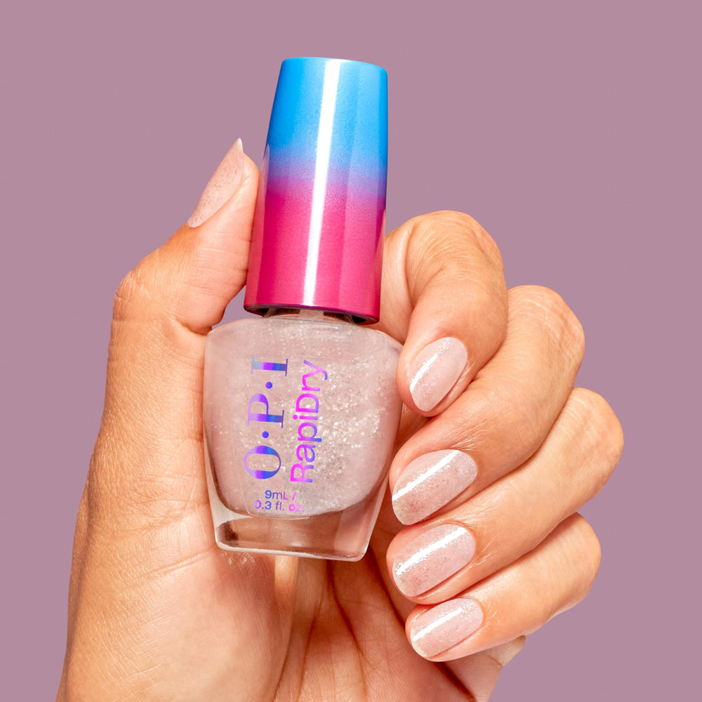 OPI RapiDry base y top coat aportan brillo y preparación de uñas