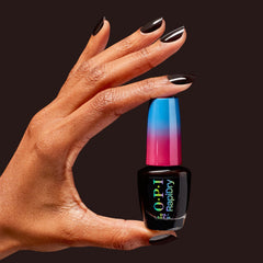 OPI RapiDry, brocha Speedy Rush, facilita la aplicación rápida.