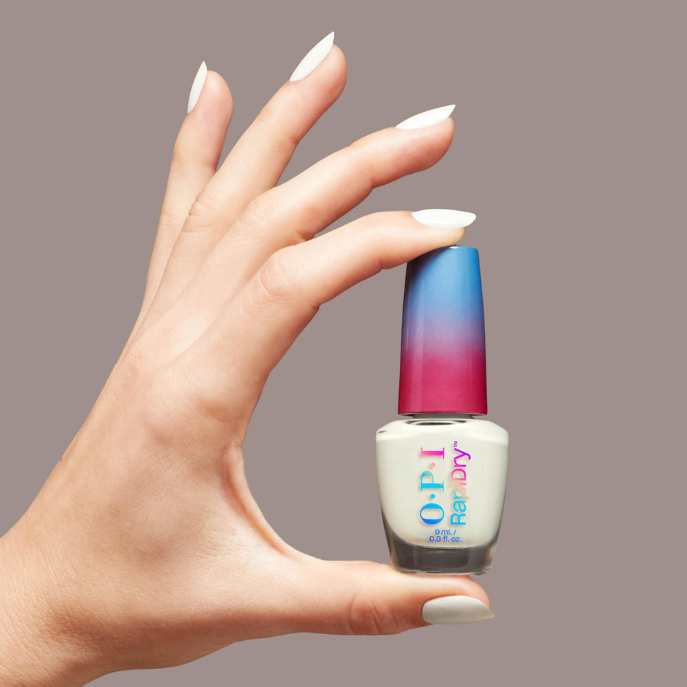 OPI RapiDry removible sin daño para cambiar look fácilmente.