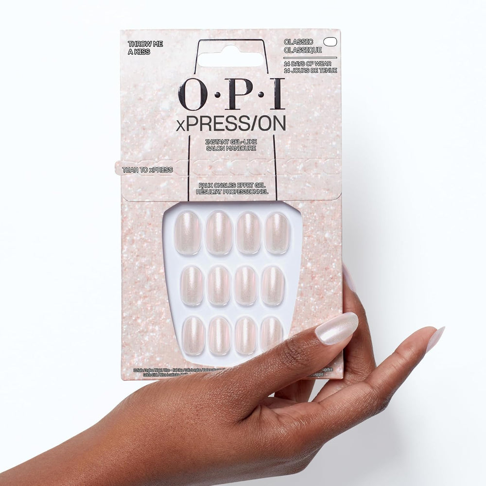 OPI xPRESS/ON incluye 30 tips en varias tallas para ajuste perfecto.