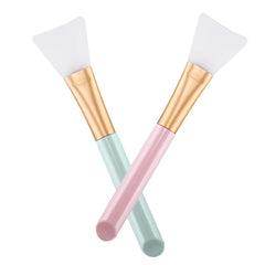 Opiqcey face mask brush, soft silicone for even product application.