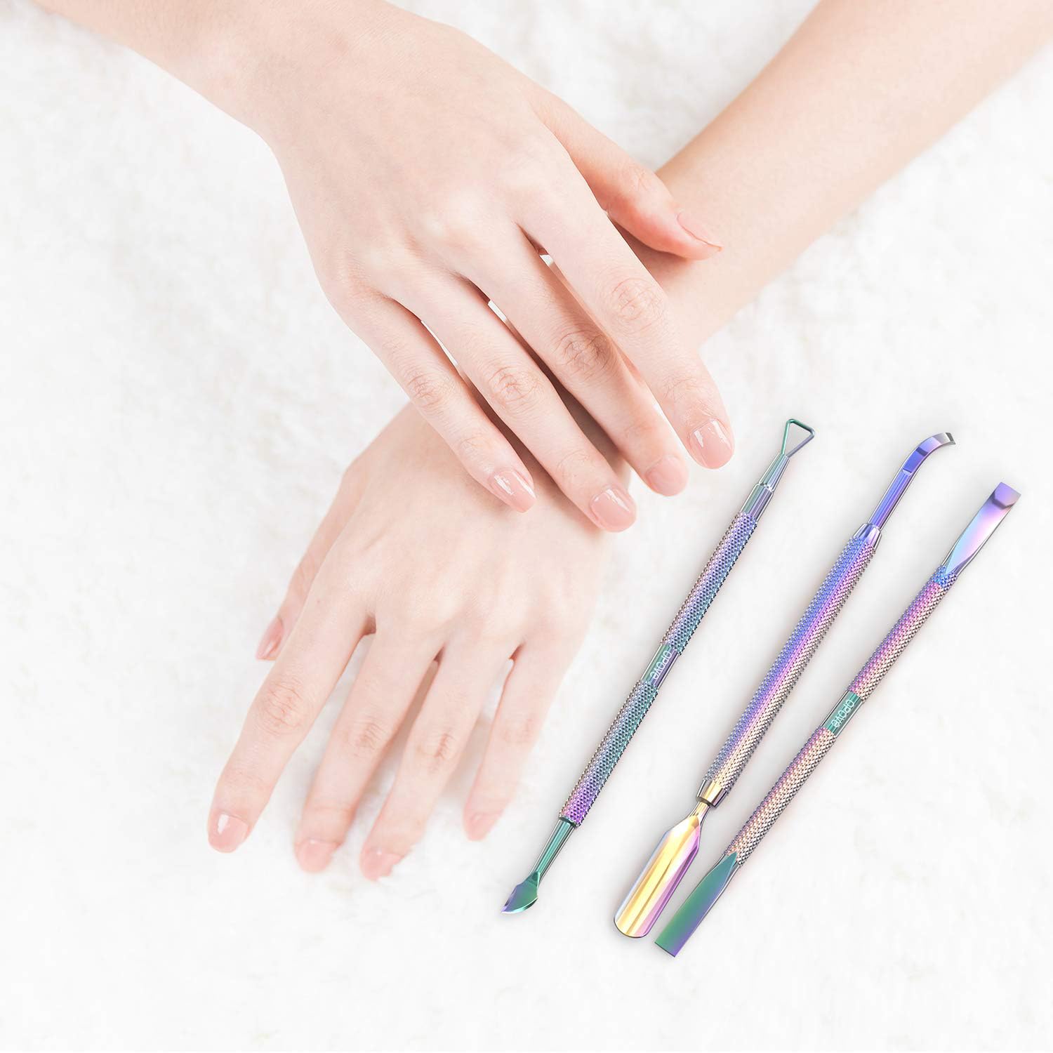 OPOVE triangular-head tool for thorough polish removal without scratching