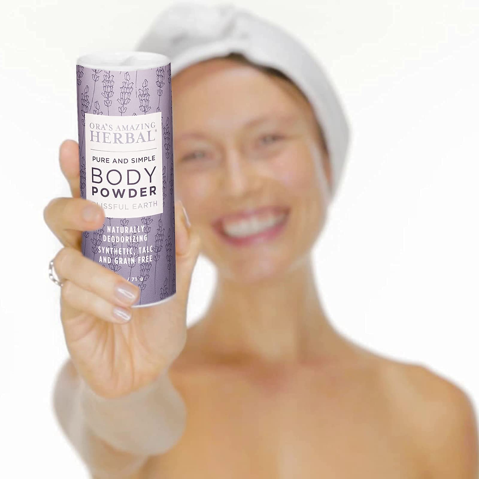 Ora’s Blissful Earth talc-free powder supports gentle skin care and hygiene.