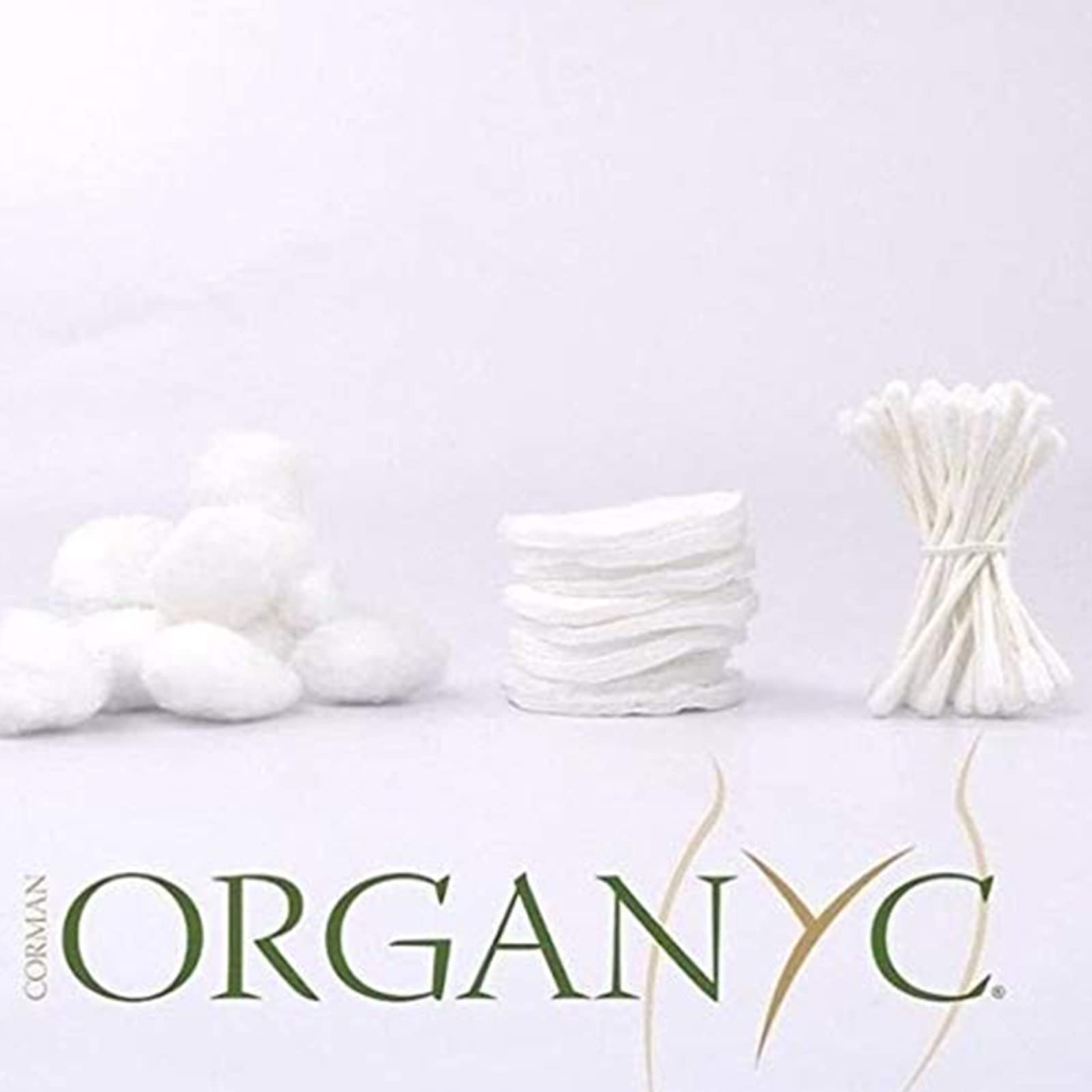 Organyc rounds suitable for baby care, delicate and safe for sensitive skin.