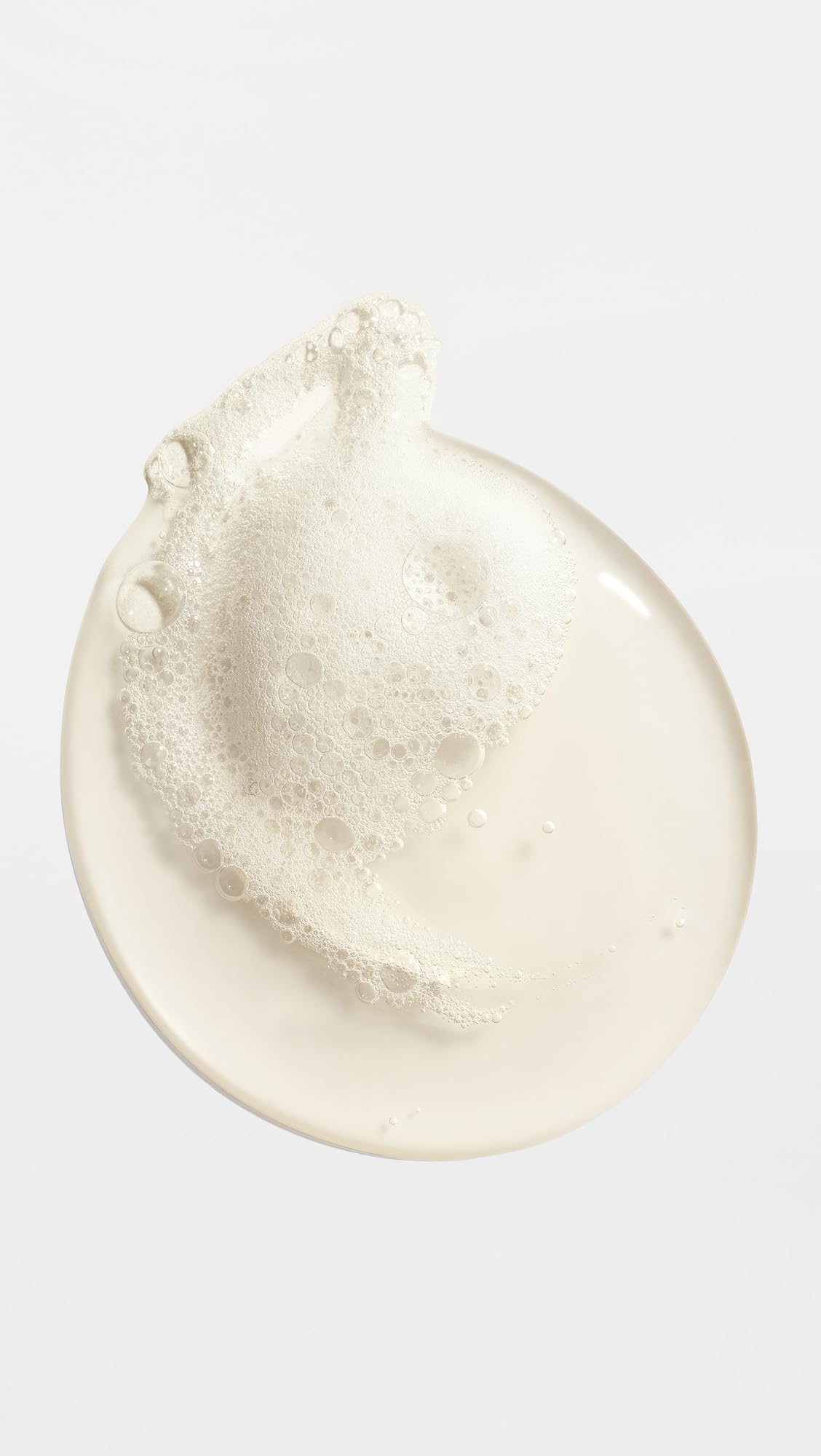 Oribe Côte d’Azur replenishing body wash label detail highlights premium fragrance notes.