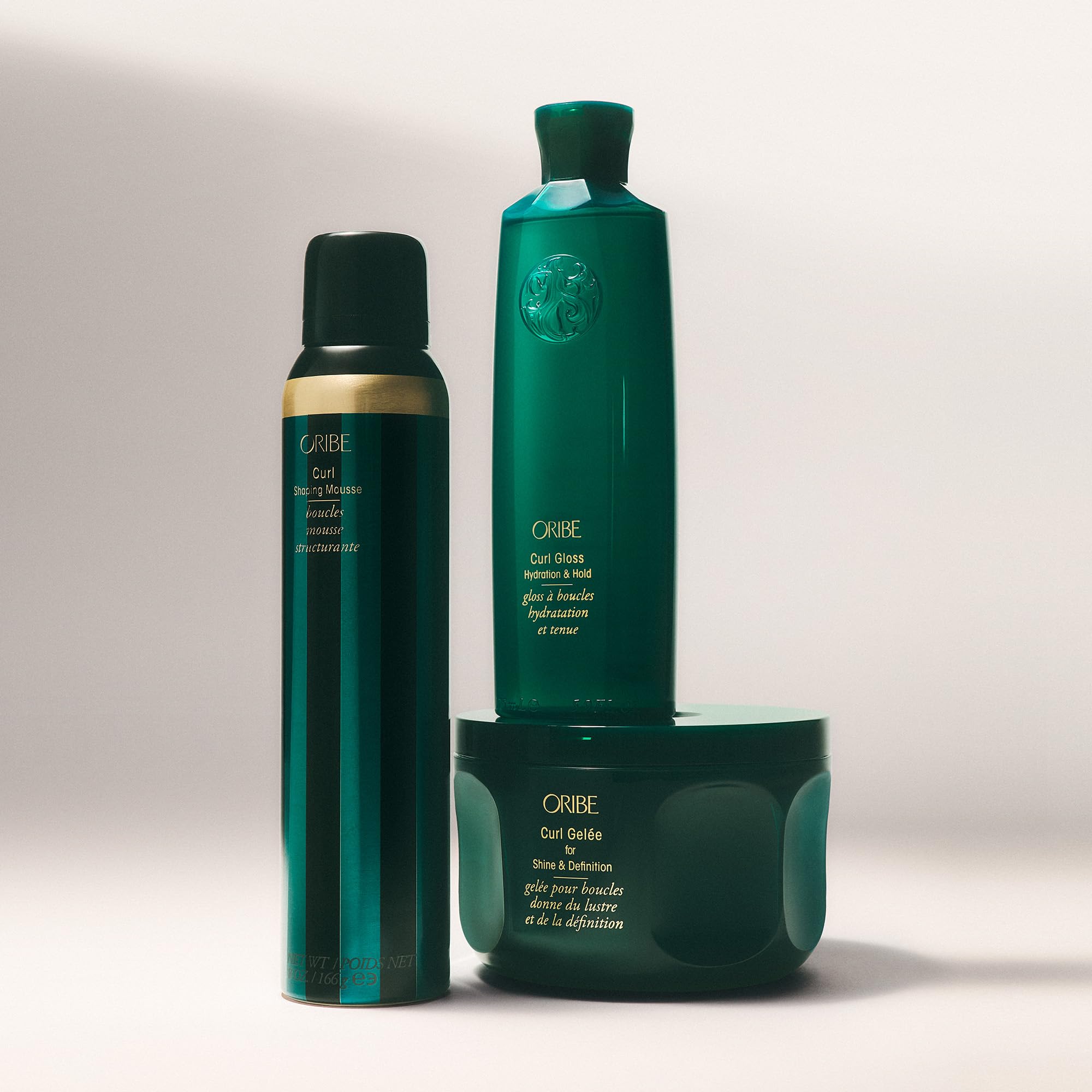 Oribe Curl Gloss contains Brazilian extracts like passion flower and cupuacu.
