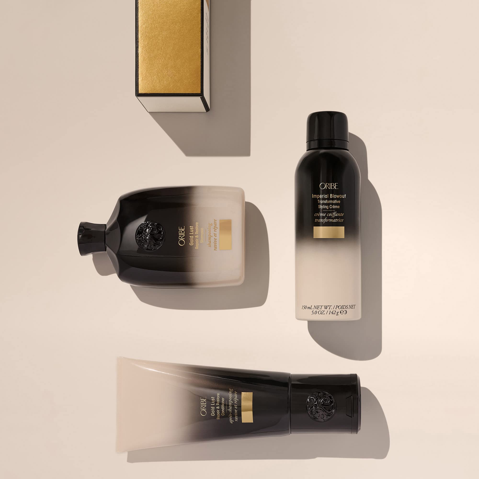 Three-phase texture of Oribe Imperial Blowout from cream to oil to powder