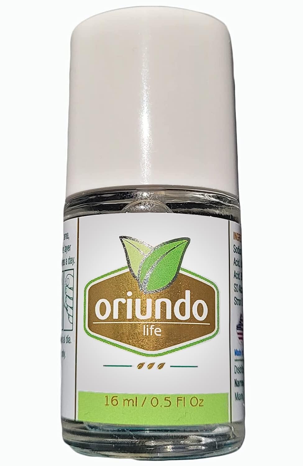 Oriundo Natural Life nail solution bottle shows the nine-ingredient formula for healthier nails.