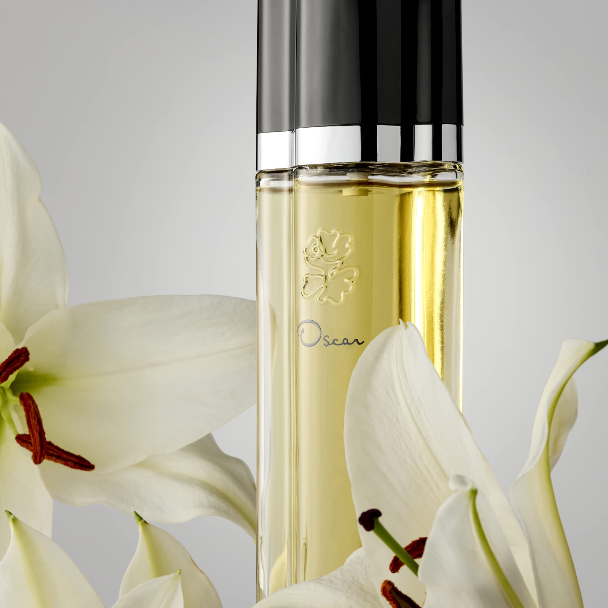 Oscar de la Renta Oscar Signature pulse point application suggestion