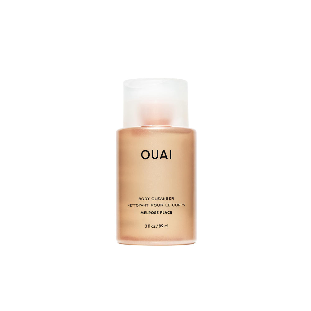 OUAI Melrose Place, botella espumosa para una limpieza suave de la piel