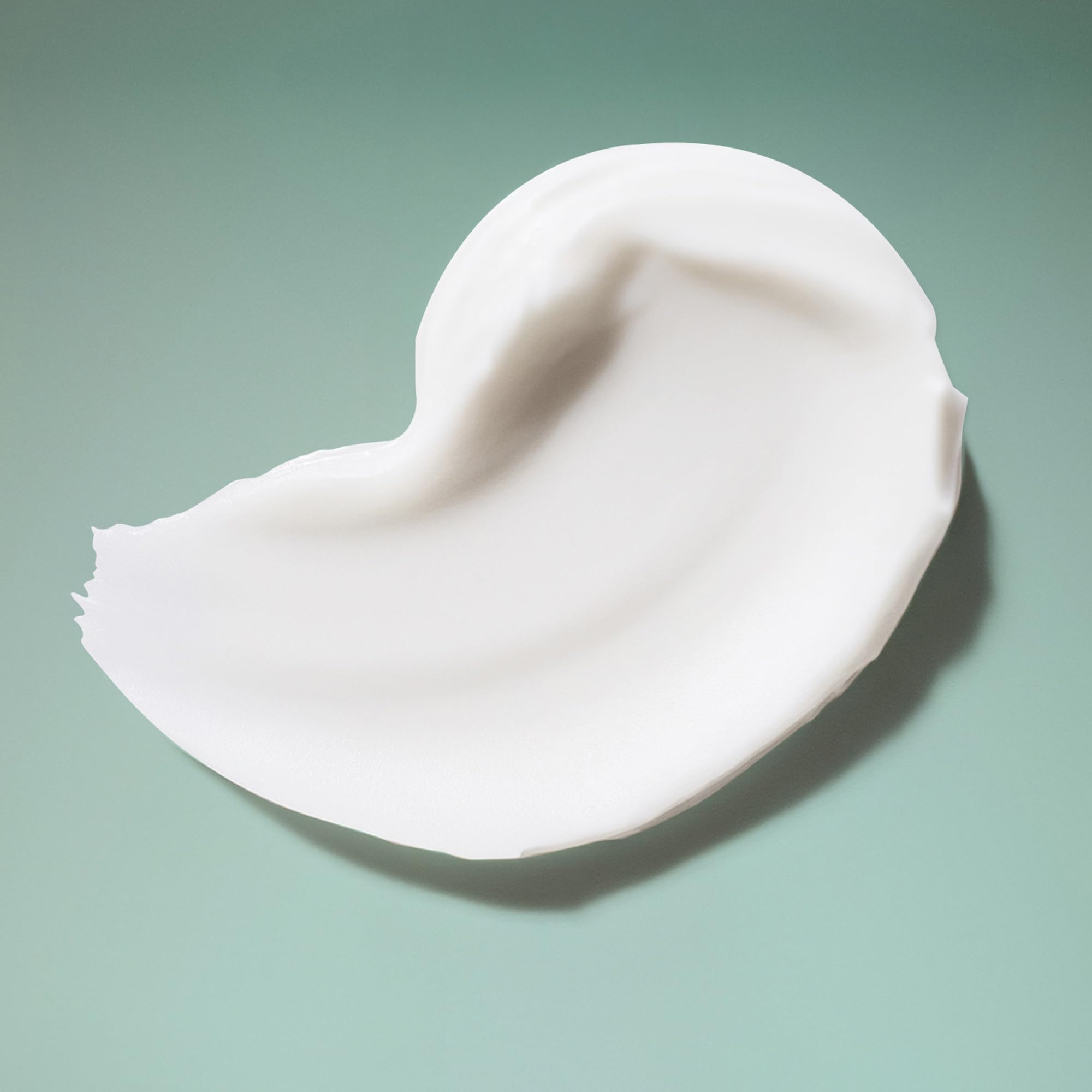 Ouidad VitalCurl+ balance detangling action softens curls without weigh-down.