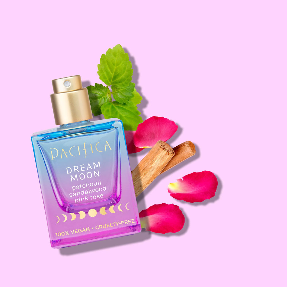 Label highlights phthalate-free and vegan ingredients in Dream Moon.