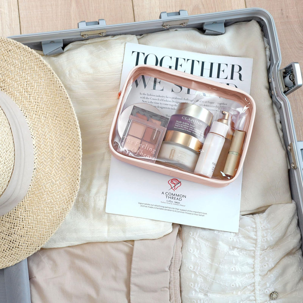 Packism deodorizing bag helps minimize odors inside the clear bag