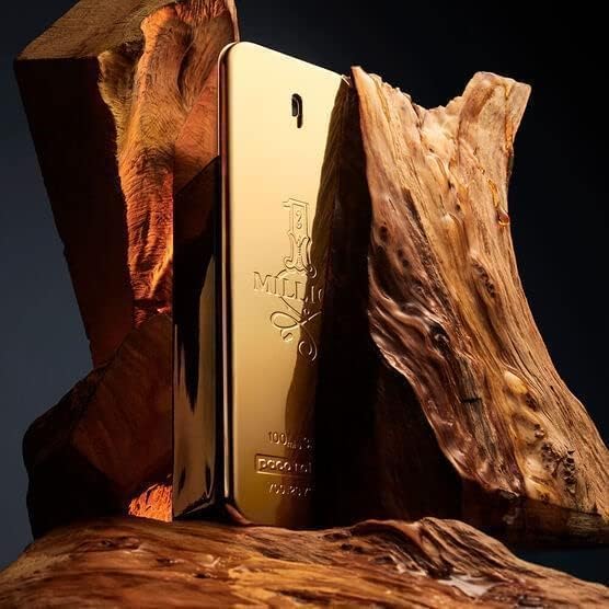 Paco Rabanne 1 Million patchouli white wood base, lasting depth and character
