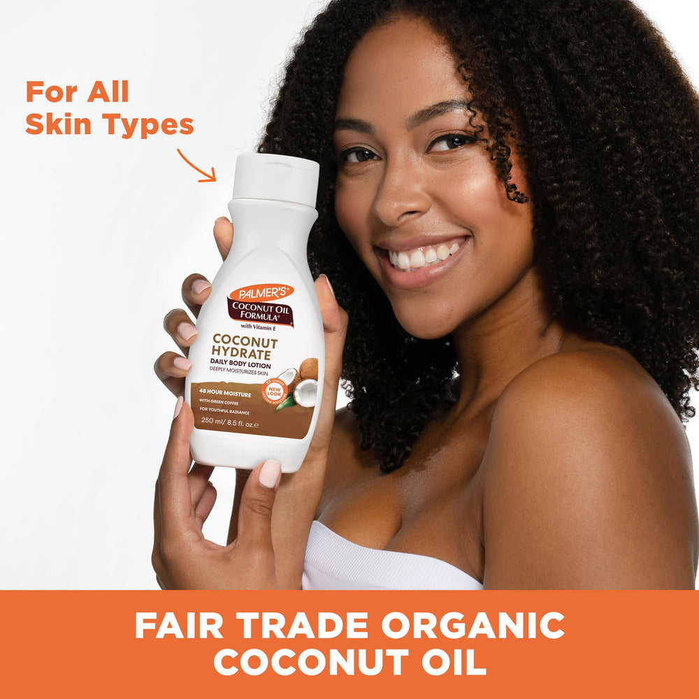 Palmer's loción corporal fórmula aceite de coco, aporta radiancia natural.