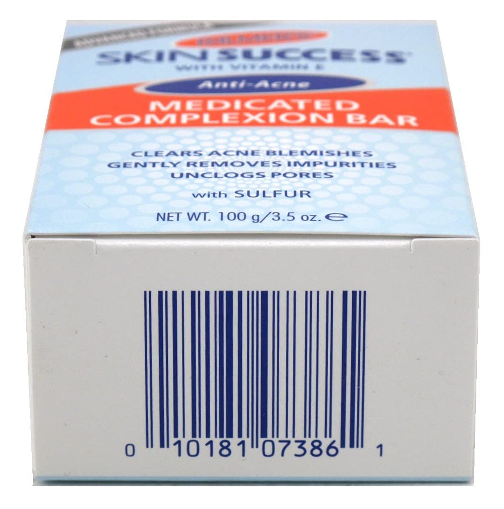 Palmer's medicated complexion bar wrap closeup showing breakout-fighting formula.