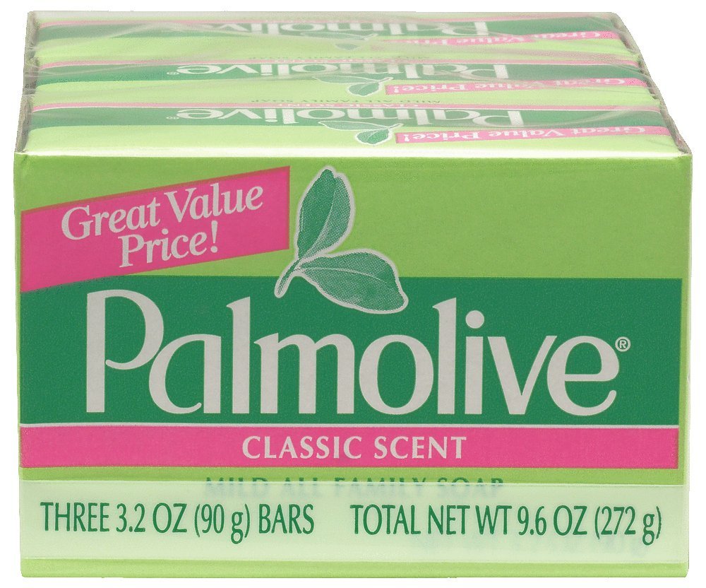 Palmolive bath bar soap three-pack packaging; mild formula for daily family cleansing.