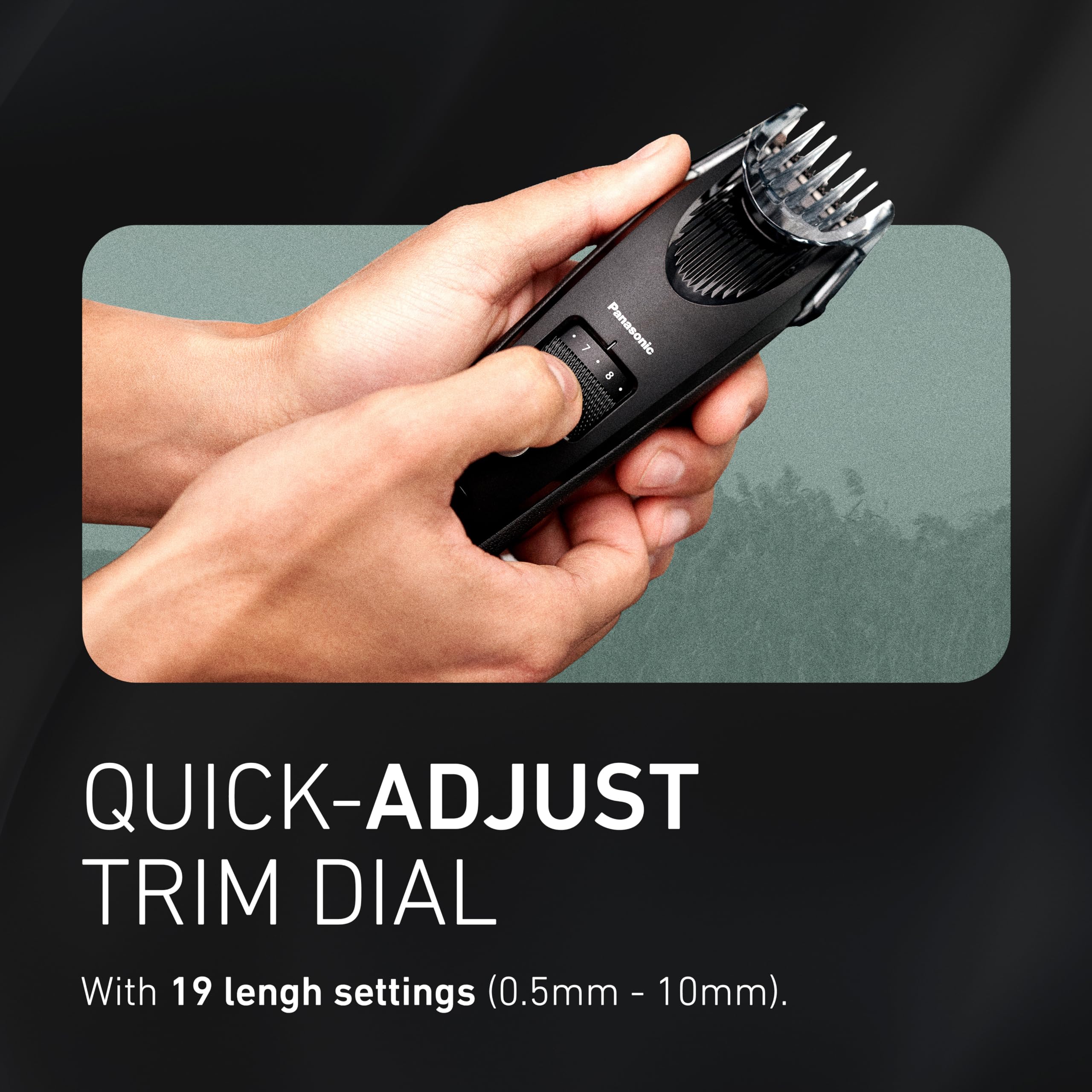 Ergonomic rubber grip provides comfortable control during grooming on Panasonic ER-SB40-K