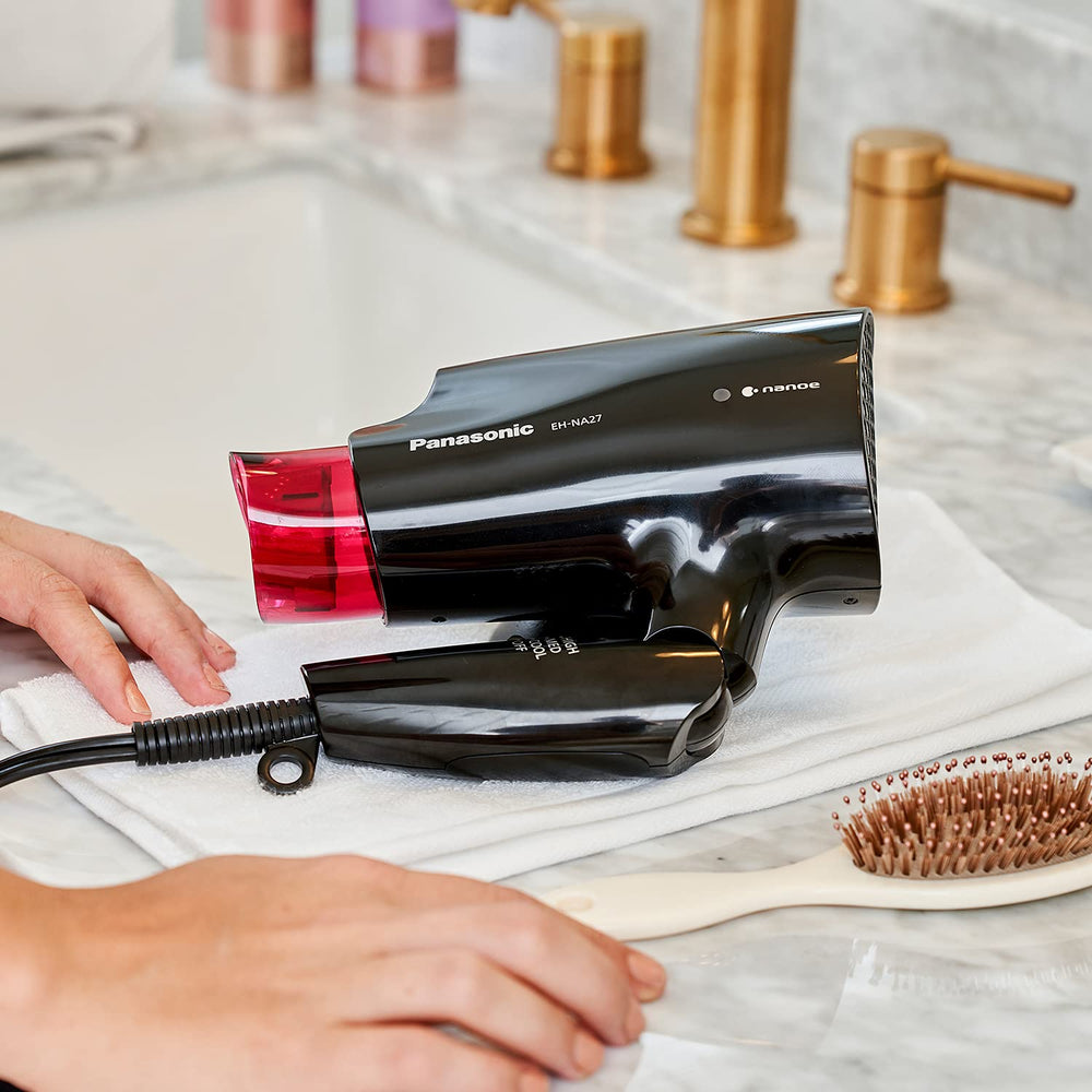 Panasonic EH-NA27-K cooling setting helps set styles safely.