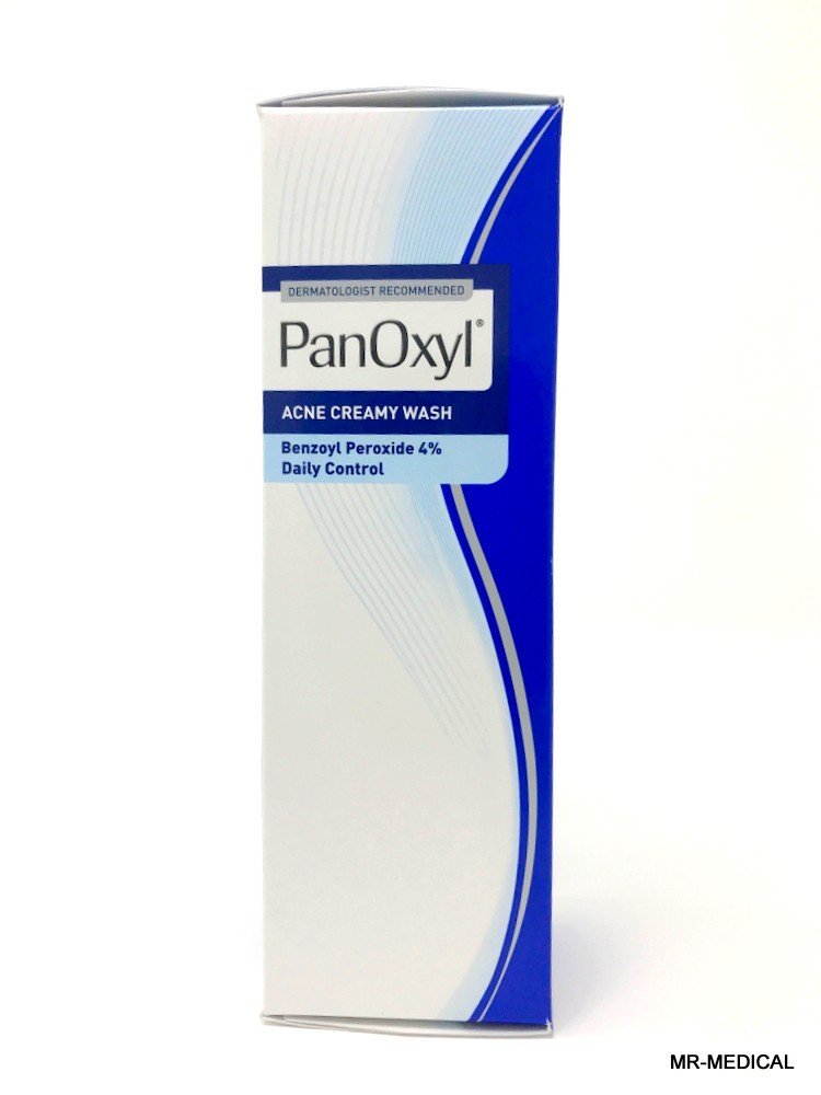 PanOxyl botella vertiendo, experiencia de lavado rápido para empezar el día.