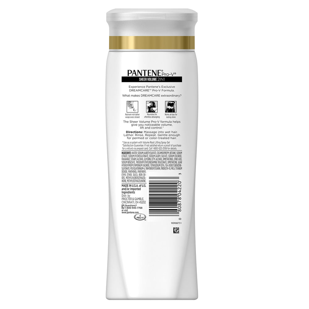 Volumen visible al peinar con Pantene Pro-V 2 en 1 para cabello con cuerpo.